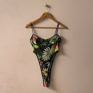 Laqueen Black Tropical Print Mesh Bodysuit Size L GUC
